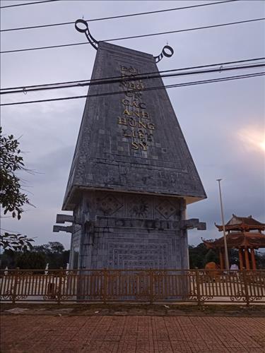 Tuấn