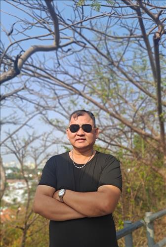 hẹn hò - Ronald Quang Hien-Male -Age:45 - Single-TP Hồ Chí Minh-Short Term - Best dating website, dating with vietnamese person, finding girlfriend, boyfriend.