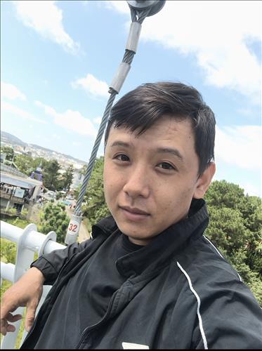 Hiếu Nguyễn 