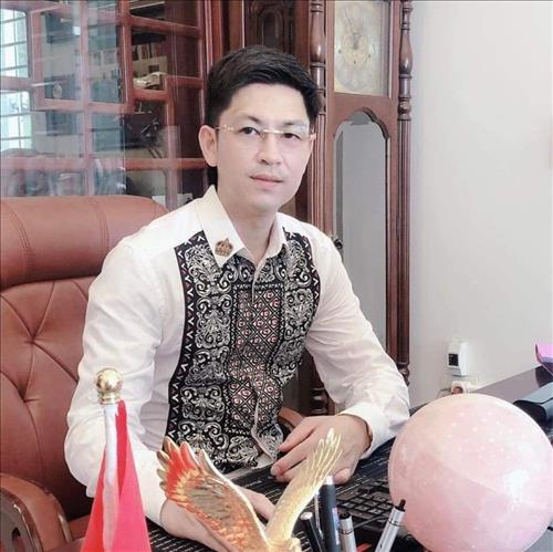 Tiến Nam
