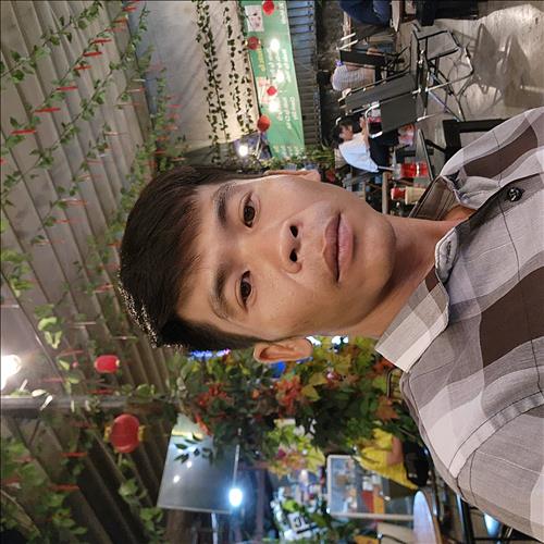 vu hoang