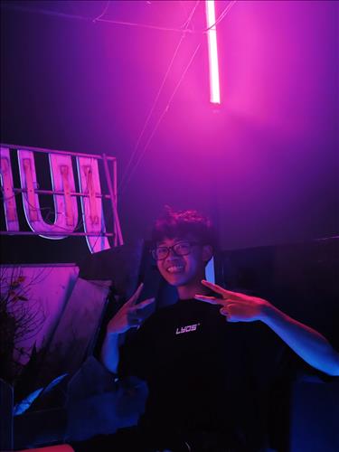 hẹn hò - Bùi Minh Huy-Male -Age:21 - Single-TP Hồ Chí Minh-Friend - Best dating website, dating with vietnamese person, finding girlfriend, boyfriend.