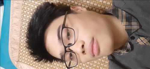 hẹn hò - Thái Dương Nguyễn-Nam -Tuổi:21 - Độc thân-Hà Nội-Người yêu lâu dài