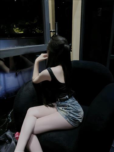 Nhi Le