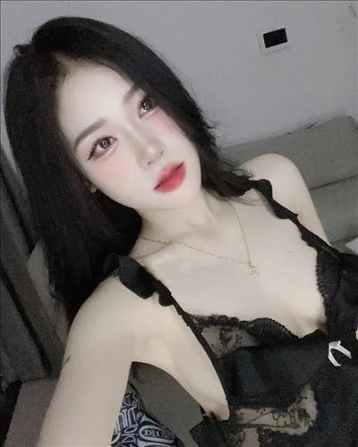 Minh Hằng