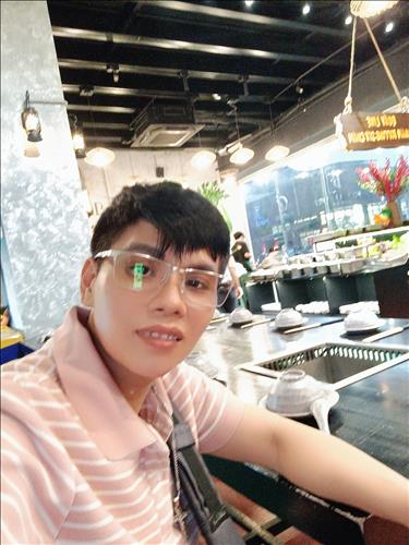 LUU NGOC