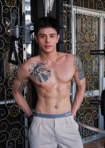 Ngô Hoàng Anh 