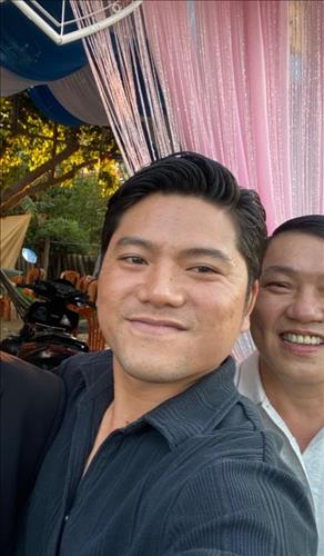Y Tranh Hình