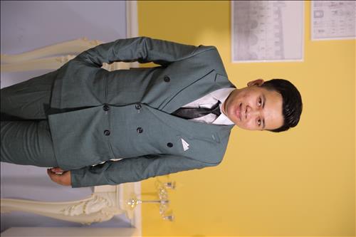 Nhật Mai Hoàng