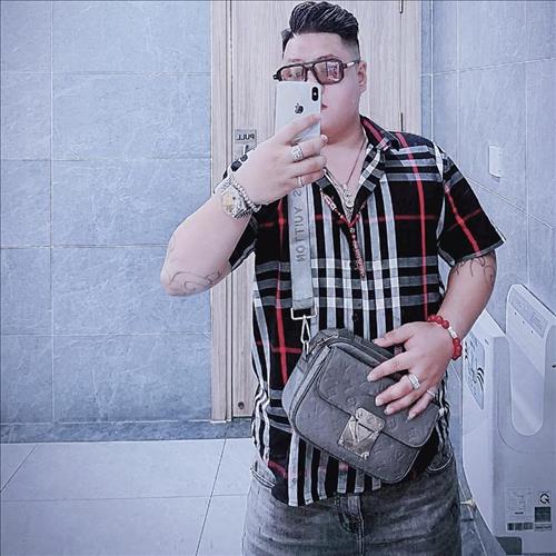 hẹn hò - Nguyễn gia long-Nam -Tuổi:25 - Độc thân-Hà Nội-Người yêu lâu dài