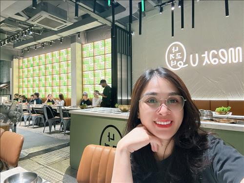 Thu Hồng 
