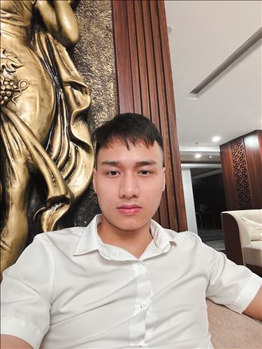 hẹn hò - Thành phạm-Nam -Tuổi:24 - Độc thân-Cao Bằng-Người yêu lâu dài