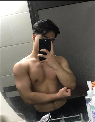 hẹn hò - Nguyễn Quốc Anh -Nam -Tuổi:22 - Độc thân-Đà Nẵng-Tìm bạn tâm sự