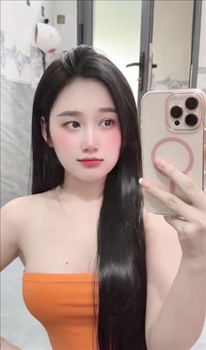 Bé Yêu 