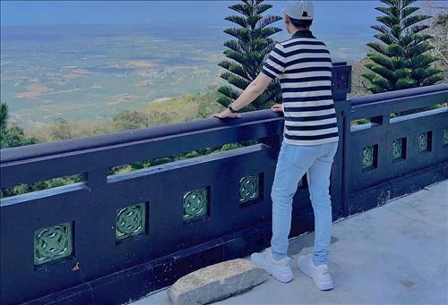 hẹn hò - Đức Hùng Mai-Nam -Tuổi:18 - Độc thân-TP Hồ Chí Minh-Người yêu lâu dài