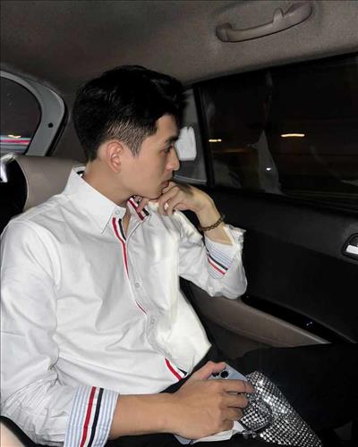 hẹn hò - Hoàng-Male -Age:32 - Single-Gia Lai-Lover - Best dating website, dating with vietnamese person, finding girlfriend, boyfriend.