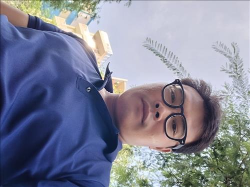 hẹn hò - Thuong Le-Male -Age:18 - Single-TP Hồ Chí Minh-Lover - Best dating website, dating with vietnamese person, finding girlfriend, boyfriend.