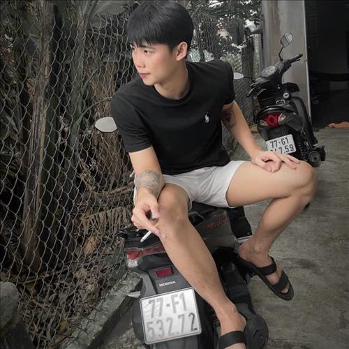 hẹn hò - Linh-Male -Age:24 - Single-TP Hồ Chí Minh-Confidential Friend - Best dating website, dating with vietnamese person, finding girlfriend, boyfriend.