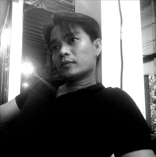 Chàng trai nhạy cảm