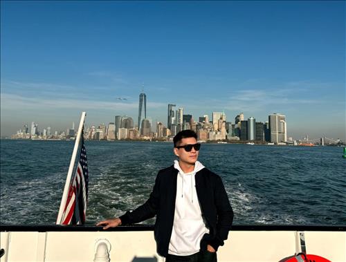 hẹn hò - Pham Hoang-Nam -Tuổi:45 - Ly dị--Người yêu lâu dài