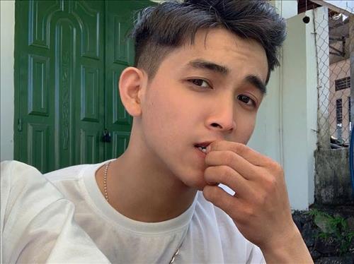 hẹn hò - Chuyên review-Male -Age:25 - Single-Đà Nẵng-Lover - Best dating website, dating with vietnamese person, finding girlfriend, boyfriend.