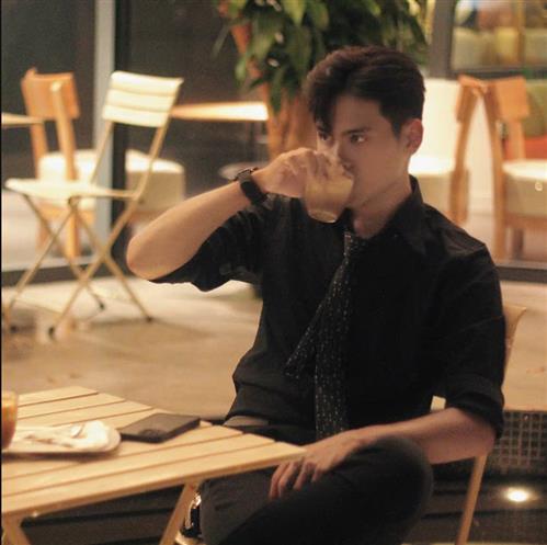 hẹn hò - Cyrus-Male -Age:21 - Single-Hà Nội-Friend - Best dating website, dating with vietnamese person, finding girlfriend, boyfriend.