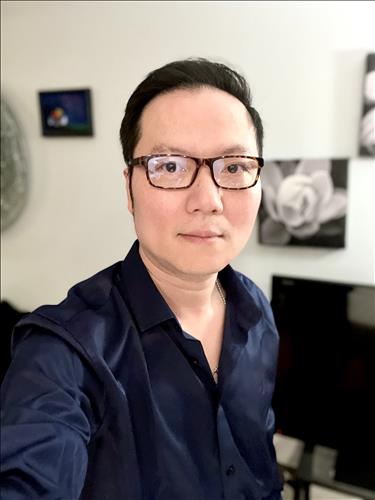 hẹn hò - Tan Tran-Nam -Tuổi:52 - Ly dị--Người yêu lâu dài