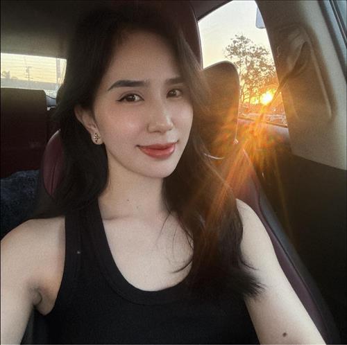 hẹn hò - Helen Nguyen-Nữ -Tuổi:38 - Ly dị--Người yêu lâu dài