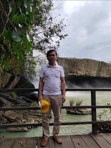 Anh chân thành tìm bạn 