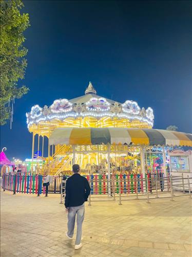 Chuyện Long Trọng