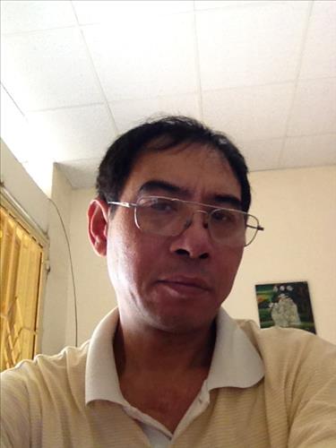 hẹn hò - Ve Chai-Nam -Tuổi:68 - Độc thân-TP Hồ Chí Minh-Tìm bạn tâm sự