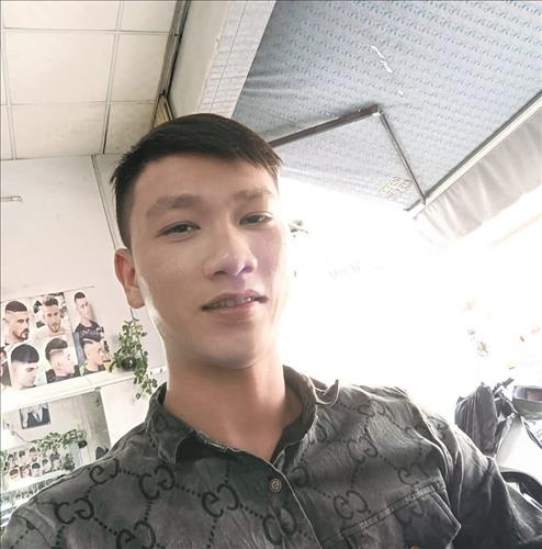 hẹn hò - Sơn Cao Lâm-Nam -Tuổi:29 - Độc thân-Long An-Người yêu ngắn hạn