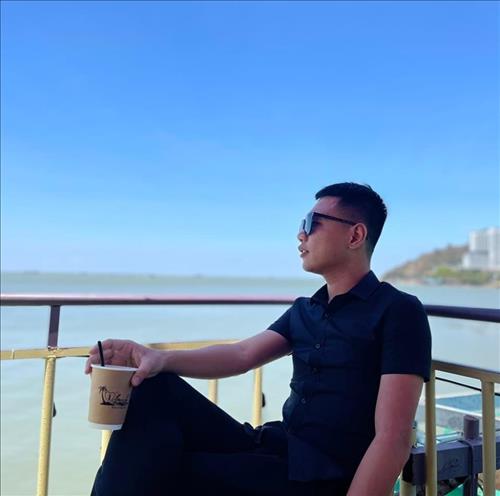hẹn hò - Thong Tran-Male -Age:18 - Single--Lover - Best dating website, dating with vietnamese person, finding girlfriend, boyfriend.