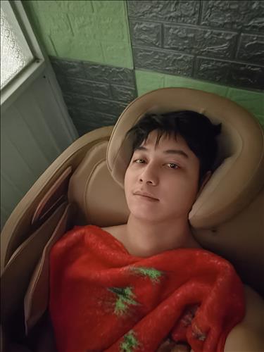 hẹn hò - Trường Vũ-Male -Age:18 - Single--Lover - Best dating website, dating with vietnamese person, finding girlfriend, boyfriend.