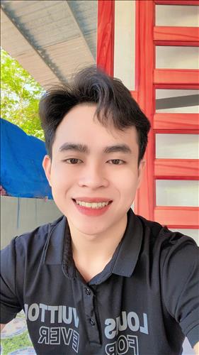 hẹn hò - Hùng Thượng-Nam -Tuổi:26 - Độc thân-Bình Dương-Người yêu ngắn hạn