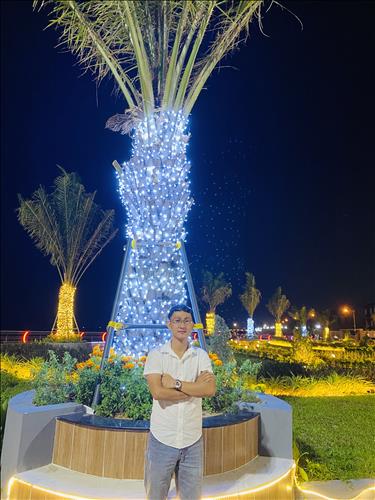 hẹn hò - Minh Toàn-Nam -Tuổi:26 - Độc thân-TP Hồ Chí Minh-Người yêu ngắn hạn