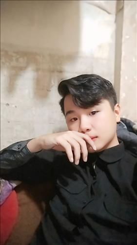 hẹn hò - Quốc Thiện-Male -Age:18 - Single-TP Hồ Chí Minh-Lover - Best dating website, dating with vietnamese person, finding girlfriend, boyfriend.