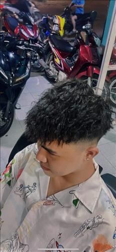 hẹn hò - Huy Nguyen-Male -Age:21 - Single-TP Hồ Chí Minh-Short Term - Best dating website, dating with vietnamese person, finding girlfriend, boyfriend.