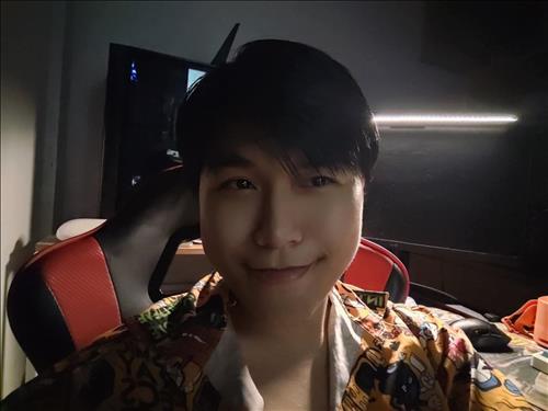 Thắng Lê