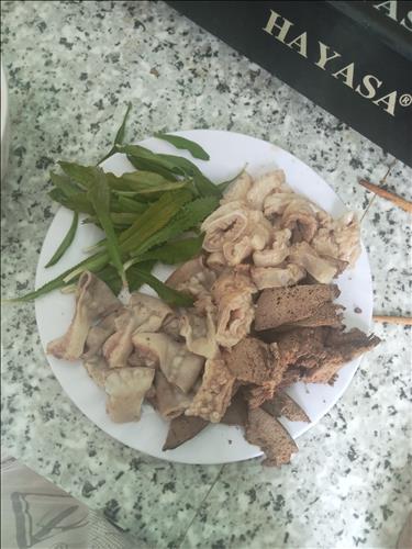 hẹn hò - Hùng Phạm văn-Nam -Tuổi:18 - Độc thân-TP Hồ Chí Minh-Người yêu lâu dài