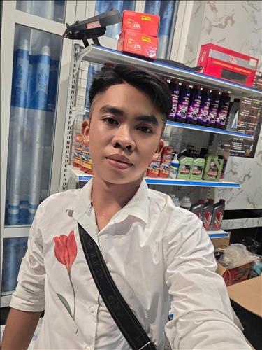 hẹn hò - Trần Văn Tuấn Sang-Male -Age:22 - Single-Long An-Short Term - Best dating website, dating with vietnamese person, finding girlfriend, boyfriend.
