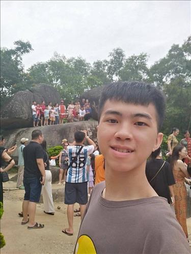Nguyễn Hoàng Đại