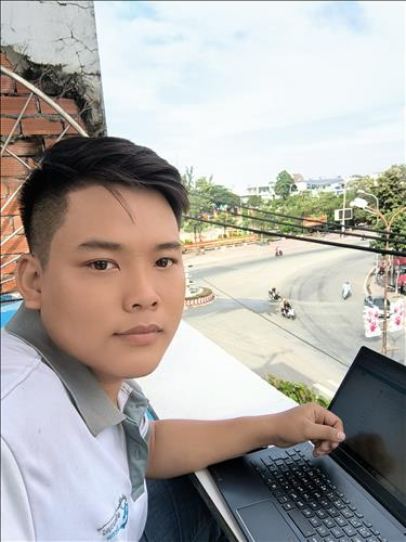 hẹn hò - thanh tú Nguyễn-Male -Age:24 - Single-Long An-Short Term - Best dating website, dating with vietnamese person, finding girlfriend, boyfriend.