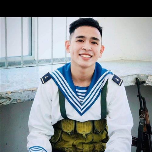Nhân Huỳnh