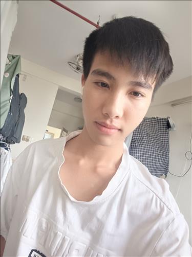 hẹn hò - Anh Tuấn Trần-Male -Age:18 - Single-TP Hồ Chí Minh-Lover - Best dating website, dating with vietnamese person, finding girlfriend, boyfriend.