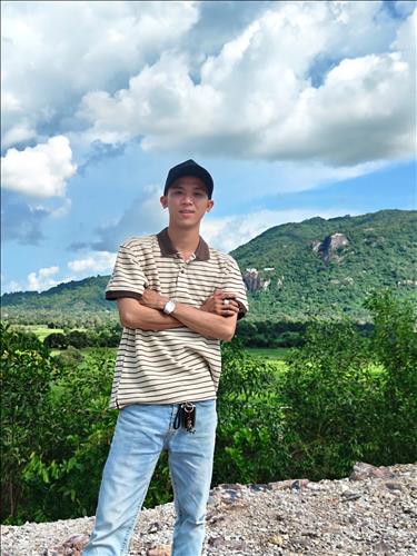 hẹn hò - Nhựt Nguyễn Quốc-Male -Age:18 - Single-TP Hồ Chí Minh-Lover - Best dating website, dating with vietnamese person, finding girlfriend, boyfriend.
