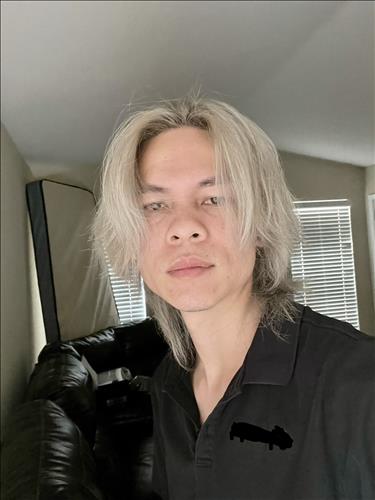 Hiếu Lê