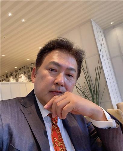 Tran Long