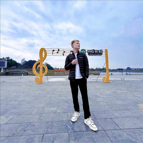hẹn hò - Bạch Mã-Male -Age:24 - Single-Phú Thọ-Lover - Best dating website, dating with vietnamese person, finding girlfriend, boyfriend.