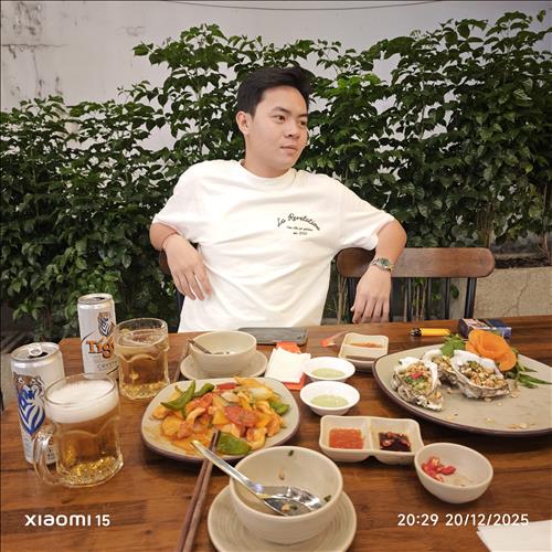 hẹn hò - Nguyễn Tuấn -Nam -Tuổi:25 - Độc thân-Hà Tĩnh-Tìm bạn tâm sự